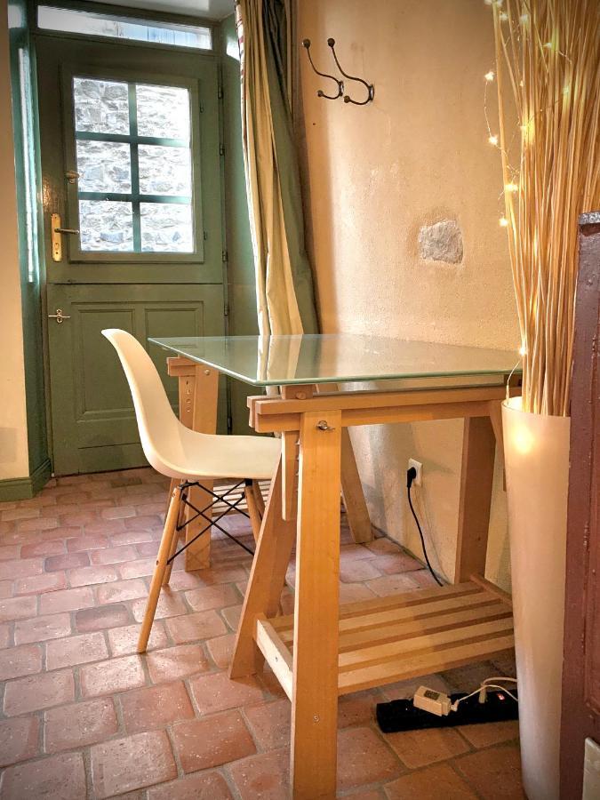 Montigny-sur-LoingLa Pierre Leveeアパートメント エクステリア 写真